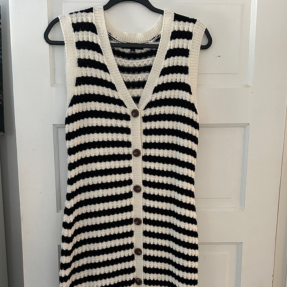 Lulu's Black and White Striped Sleeveless Cardigan